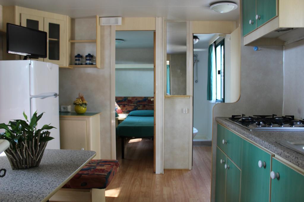 Villaggio Camping Lungomare Cropani Exterior foto