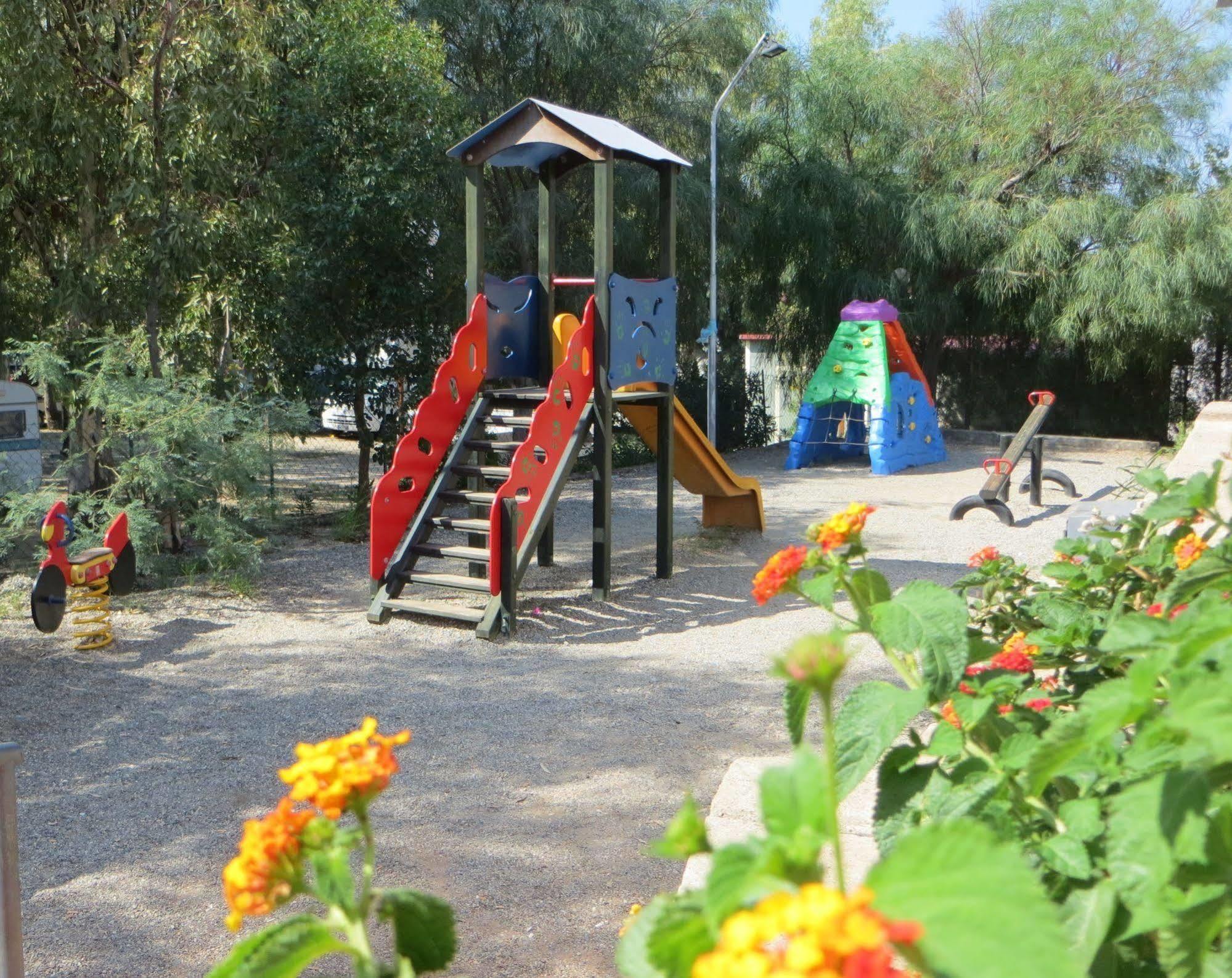 Villaggio Camping Lungomare Cropani Exterior foto