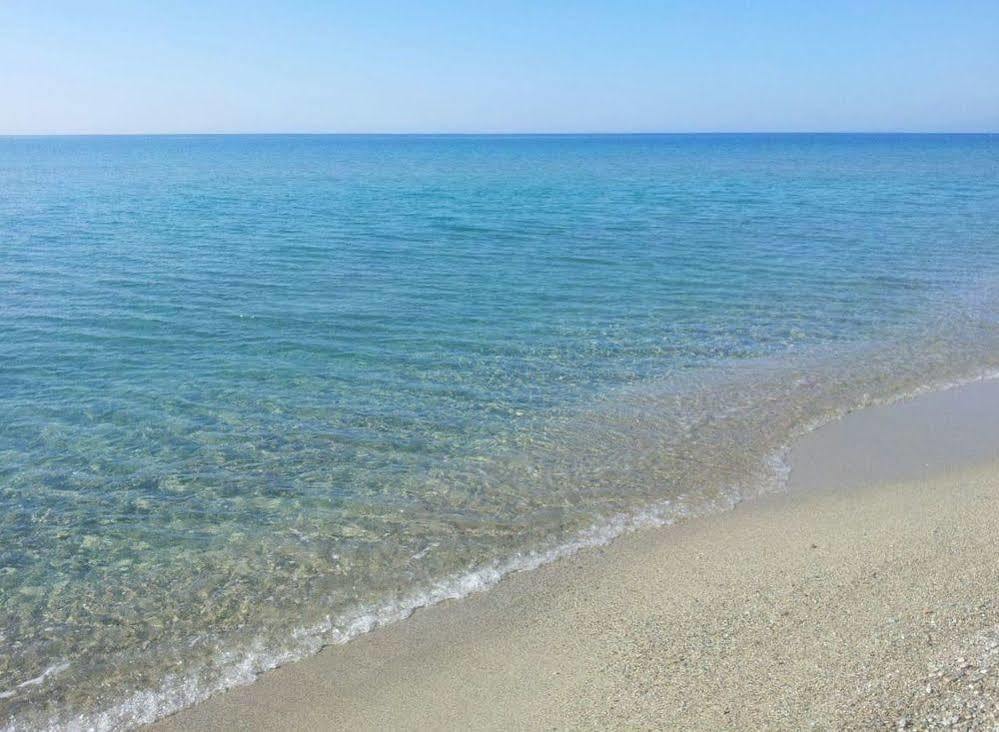 Villaggio Camping Lungomare Cropani Exterior foto